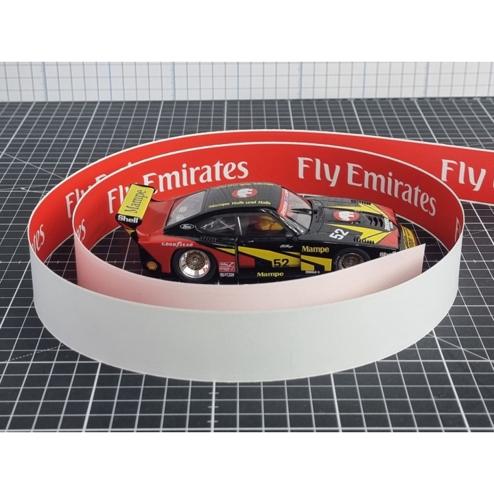 "FLY EMIRATES" - Aufkleber 135cm