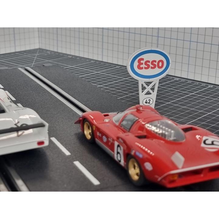 5 x "ESSO" advertising sign, 6,5 x 5 cm