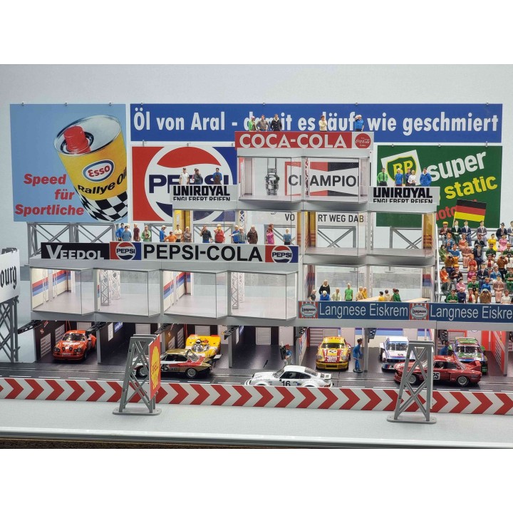 Loge / 1 breit / 1 tief / rot