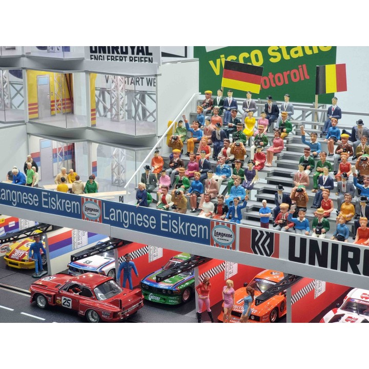 Loge / 1 breit / 1 tief / gelb