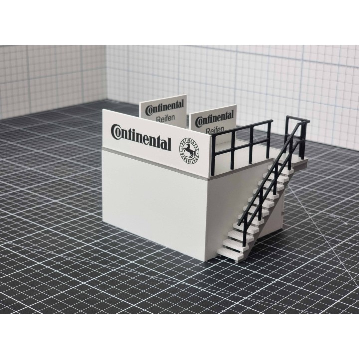 Boxengasse (linkes Modul)